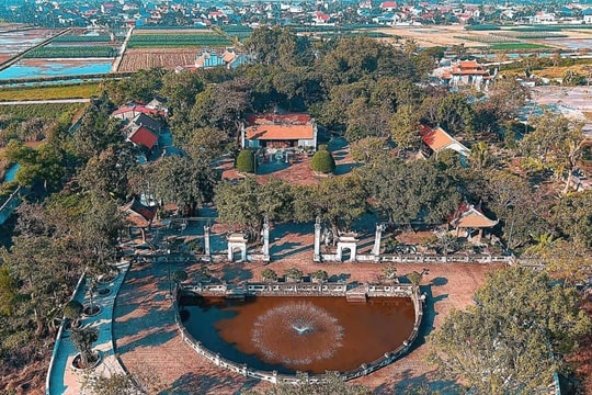 Sacred Gam Temple