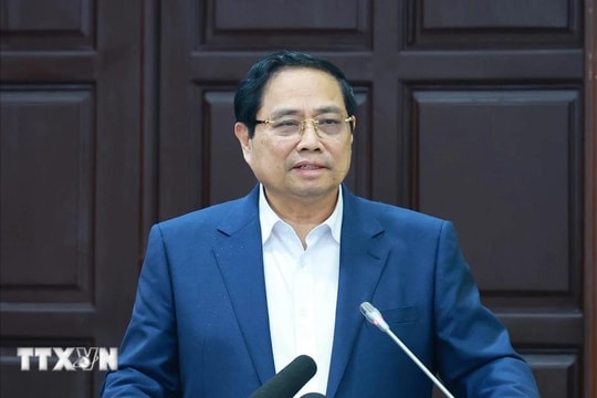 Thủ tướng Phạm Minh Chính làm việc với Ban Thường vụ Thành ủy Đà Nẵng