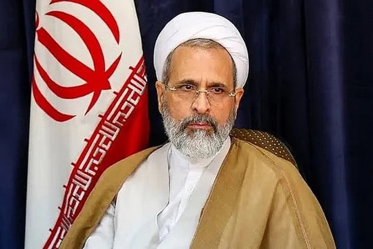 Iran bầu thành viên Hội đồng lãnh đạo tạm thời