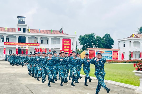 Trung đoàn Tên lửa 238 phát động đợt thi đua cao điểm