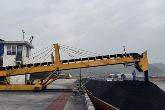 Ngành than nộp ngân sách gần 4,5 nghìn tỷ đồng