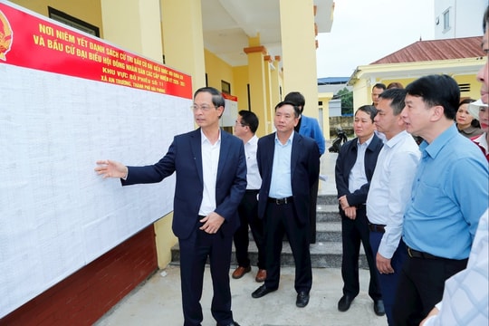 Bảo đảm cơ sở vật chất tại các khu vực bỏ phiếu ở nhà dân