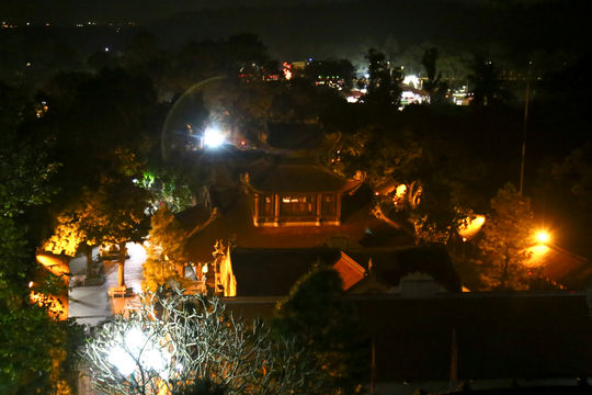 Chiều ngoại ô