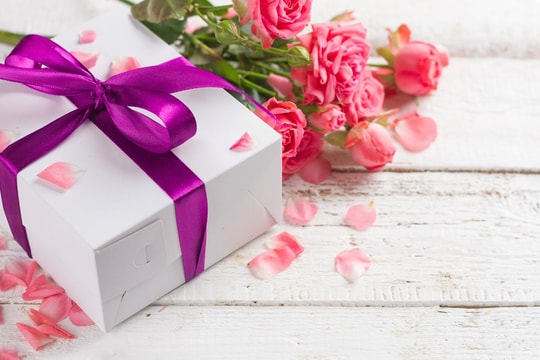 Gợi ý quà tặng ý nghĩa dịp 8/3 cho những người phụ nữ yêu thương