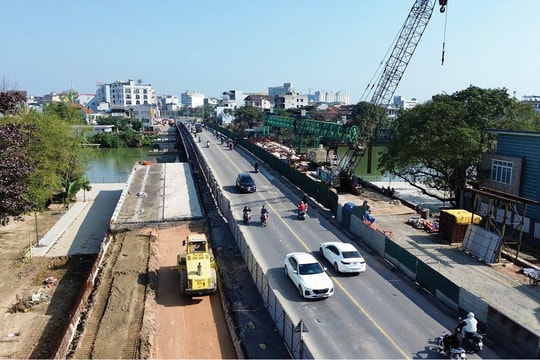 Khẩn trương hoàn thành báo cáo kết quả xử lý các dự án vướng mắc