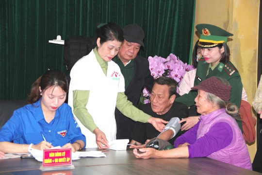 Khởi động 'Tháng ba biên giới', lan tỏa sức trẻ nơi đảo Cát Hải