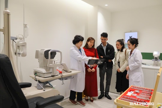 Đề xuất tiếp tục cắt giảm thủ tục hành chính về khám chữa bệnh