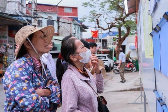 Ấn tượng sâu sắc về kỳ bầu cử đặc biệt nơi đảo xa