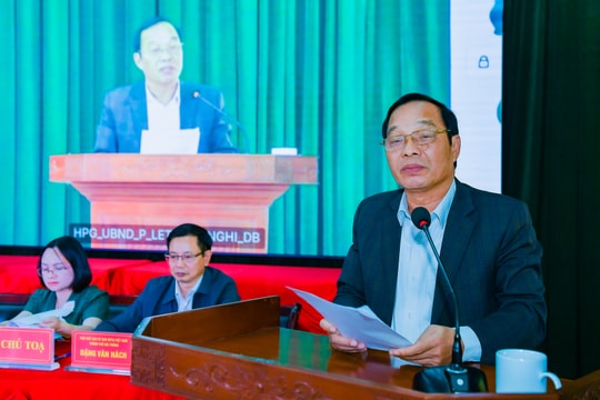 Phó Bí thư Thành ủy, Chủ tịch HĐND thành phố Hải Phòng Lê Văn Hiệu tiếp xúc cử tri đơn vị bầu cử số 10