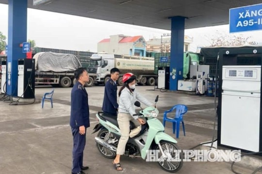 Xác minh thông tin một số cửa hàng kinh doanh xăng giới hạn mức bán mỗi lần cho khách hàng