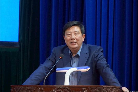 Ứng cử viên đại biểu HĐND thành phố Hải Phòng khóa XVII tiếp xúc cử tri đơn vị bầu cử số 14