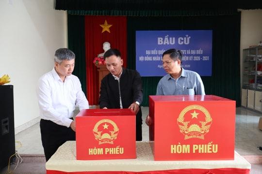 Bố trí thời gian làm việc hợp lý để người lao động thực hiện quyền và nghĩa vụ công dân