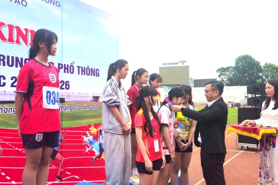 Bế mạc và trao Giải Điền kinh học sinh thành phố năm học 2025 – 2026