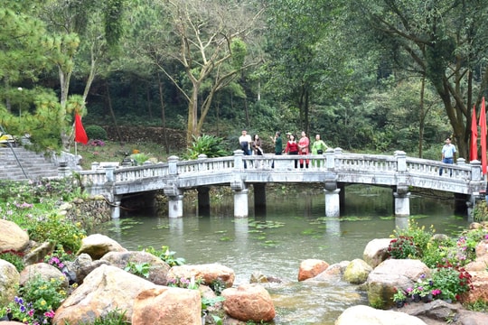 Nguồn nước ngầm đối mặt nguy cơ cạn kiệt