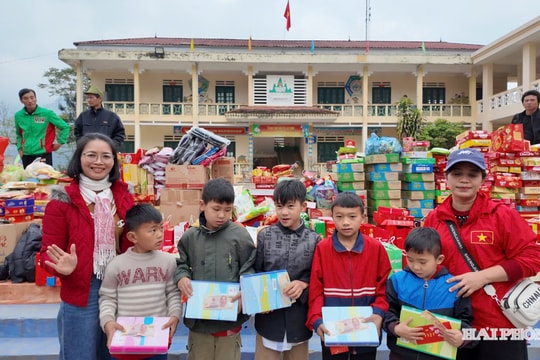 Tuổi trẻ xã An Lão lan tỏa nghĩa tình nơi biên giới tỉnh Lào Cai