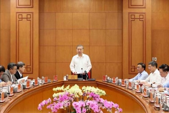 Kiên quyết ngăn chặn, đẩy lùi tham nhũng, lãng phí, tiêu cực