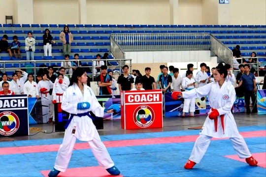Hấp dẫn các trận đối kháng karate tại Đại hội Thể dục thể thao Hải Phòng