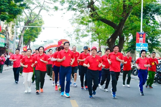Bí thư Thành ủy Lê Tiến Châu cùng 60.000 người tham gia Ngày chạy Olympic 2026 tại Hải Phòng
