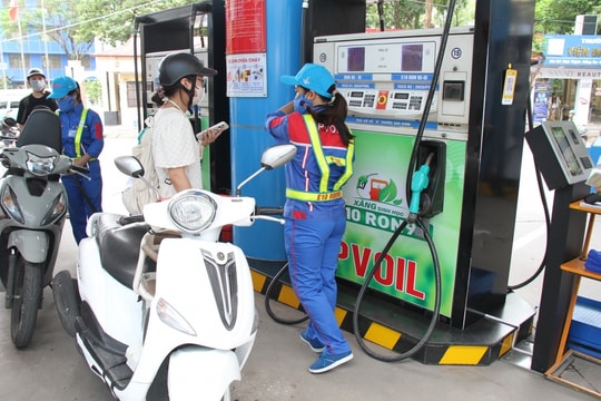 Người dùng dần thích nghi với xăng E10 sau thời gian thí điểm
