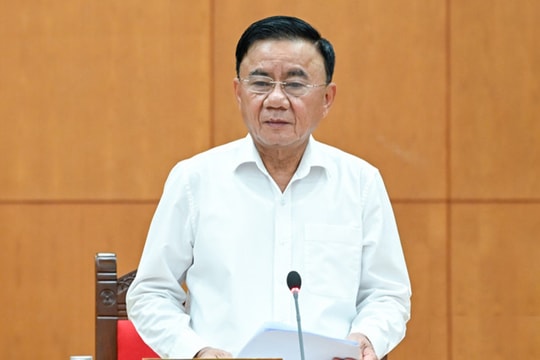 Bộ Chính trị chỉ đạo bảo đảm nguồn cung, giảm thiểu biến động giá nhiên liệu