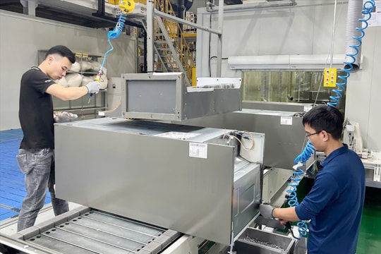 Phát triển mạnh doanh nghiệp tư nhân, nâng cao hiệu quả doanh nghiệp nhà nước