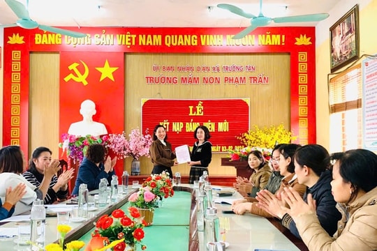 Trường Tân chủ động tạo nguồn phát triển đảng viên