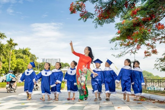 Cuộc thi ảnh 'Em là sắc nắng tháng ba' sẽ trao thêm 1.000 giải cống hiến