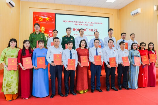 Xã Hà Bắc kiện toàn các chức danh lãnh đạo sau bầu cử