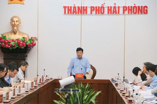 Xây dựng 'Thành phố Âm nhạc', phát triển bóng đá theo hướng chuyên nghiệp, bền vững