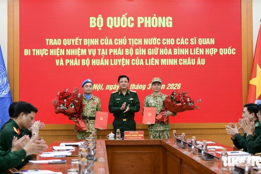 Hai sĩ quan Việt Nam lên đường thực hiện nhiệm vụ tại phái bộ gìn giữ hòa bình Liên hợp quốc