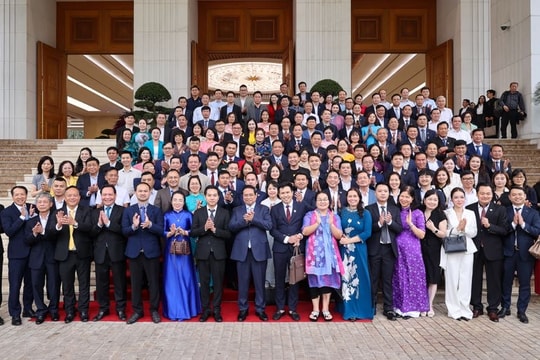 Thủ tướng Phạm Minh Chính chủ trì hội nghị về tăng trưởng hai con số và tri ân doanh nghiệp