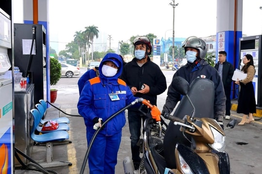 Environmental protection tax on energy drops to 0 VND