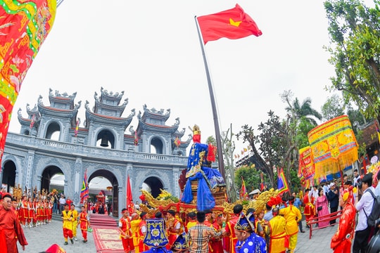 Hội tụ nghi lễ độc đáo tại Lễ hội đền Tranh