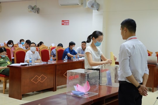 Những trường hợp không được phép tham gia đấu giá tài sản