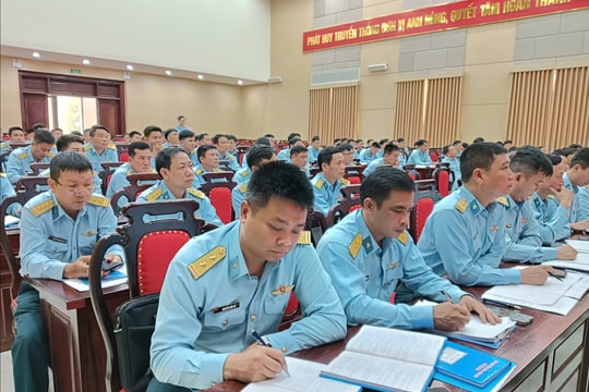 Đổi mới phương pháp huấn luyện theo hướng sát thực tế chiến đấu