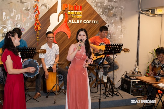 Cà phê Nhạc Trịnh ở Hải Phòng - khoảng lặng còn mãi
