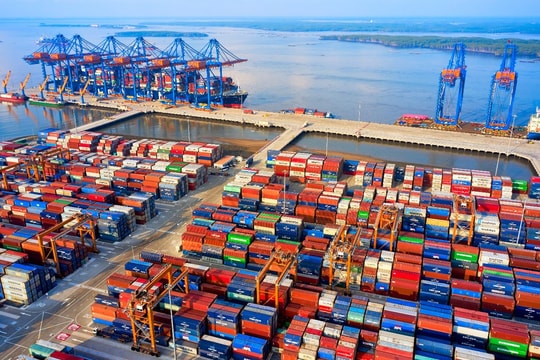 Những trường hợp được miễn phí tại cảng, bến thủy nội địa