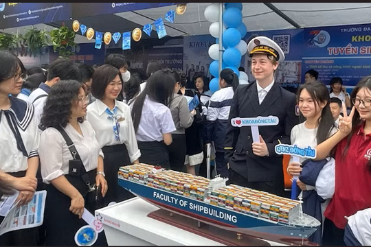 Xây dựng xã hội học tập, hướng tới thành phố học tập toàn cầu