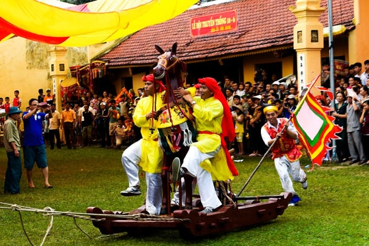 Lễ hội miền biển Hải Phòng - mạch nguồn ký ức ngư dân