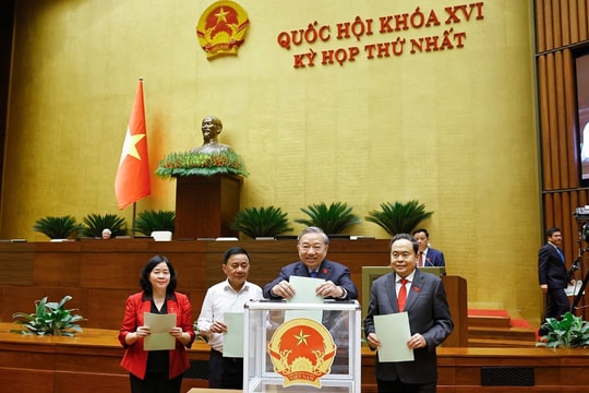 Quốc hội bầu Phó Chủ tịch Quốc hội và Ủy viên Ủy ban Thường vụ Quốc hội