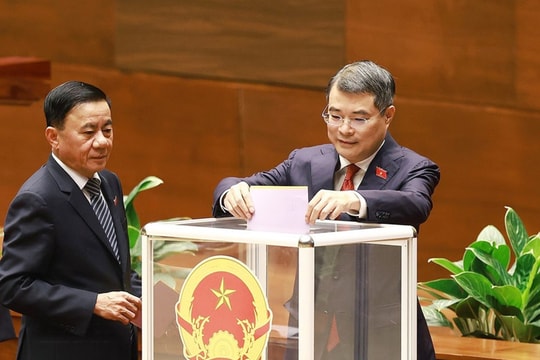 Sáng 8/4, Quốc hội phê chuẩn bổ nhiệm các Phó Thủ tướng, Bộ trưởng và thành viên khác của Chính phủ