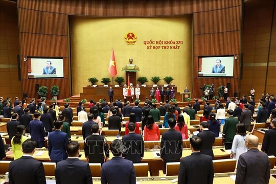 Điện, thư và thông điệp chúc mừng các đồng chí lãnh đạo chủ chốt của Việt Nam