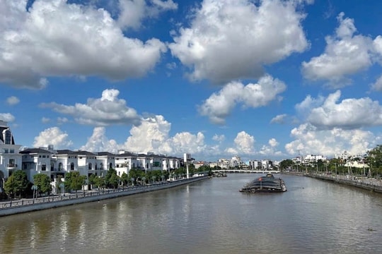 New regulations on oversized/ overweight inland waterway transport