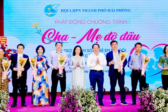 Lan tỏa yêu thương từ chương trình 'Cha - Mẹ đỡ đầu'