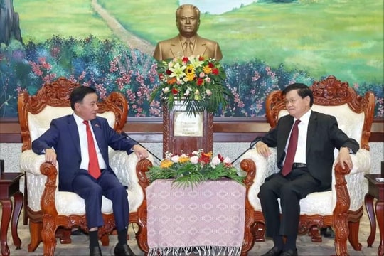 Quan hệ chính trị giữa Việt Nam - Lào ngày càng gắn bó, tin cậy