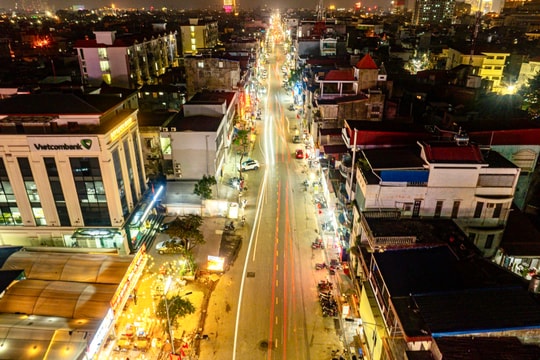 Giao thông phố Lê Lợi thuận lợi, kinh doanh khởi sắc