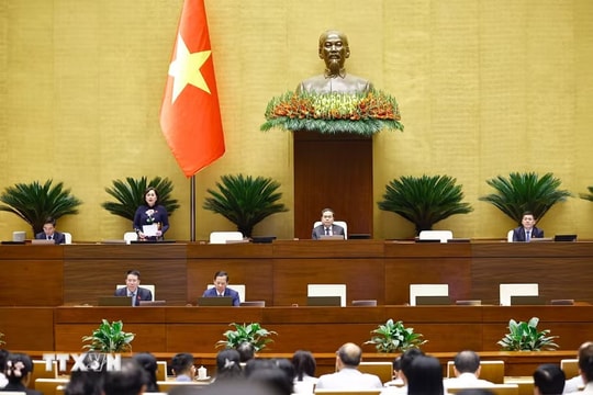 Thông cáo báo chí số 06 Kỳ họp thứ nhất, Quốc hội khóa XVI