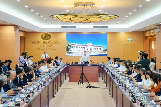 Banks agree to lower interest rates