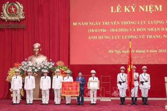 Cục An ninh nội địa đón nhận danh hiệu Anh hùng lực lượng vũ trang nhân dân