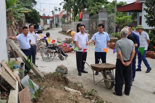 Người dân An Thành hiến 700 m² đất mở rộng đường giao thông